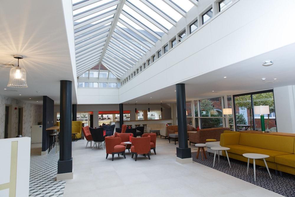 Harben House Hotel Newport Pagnell Exterior foto