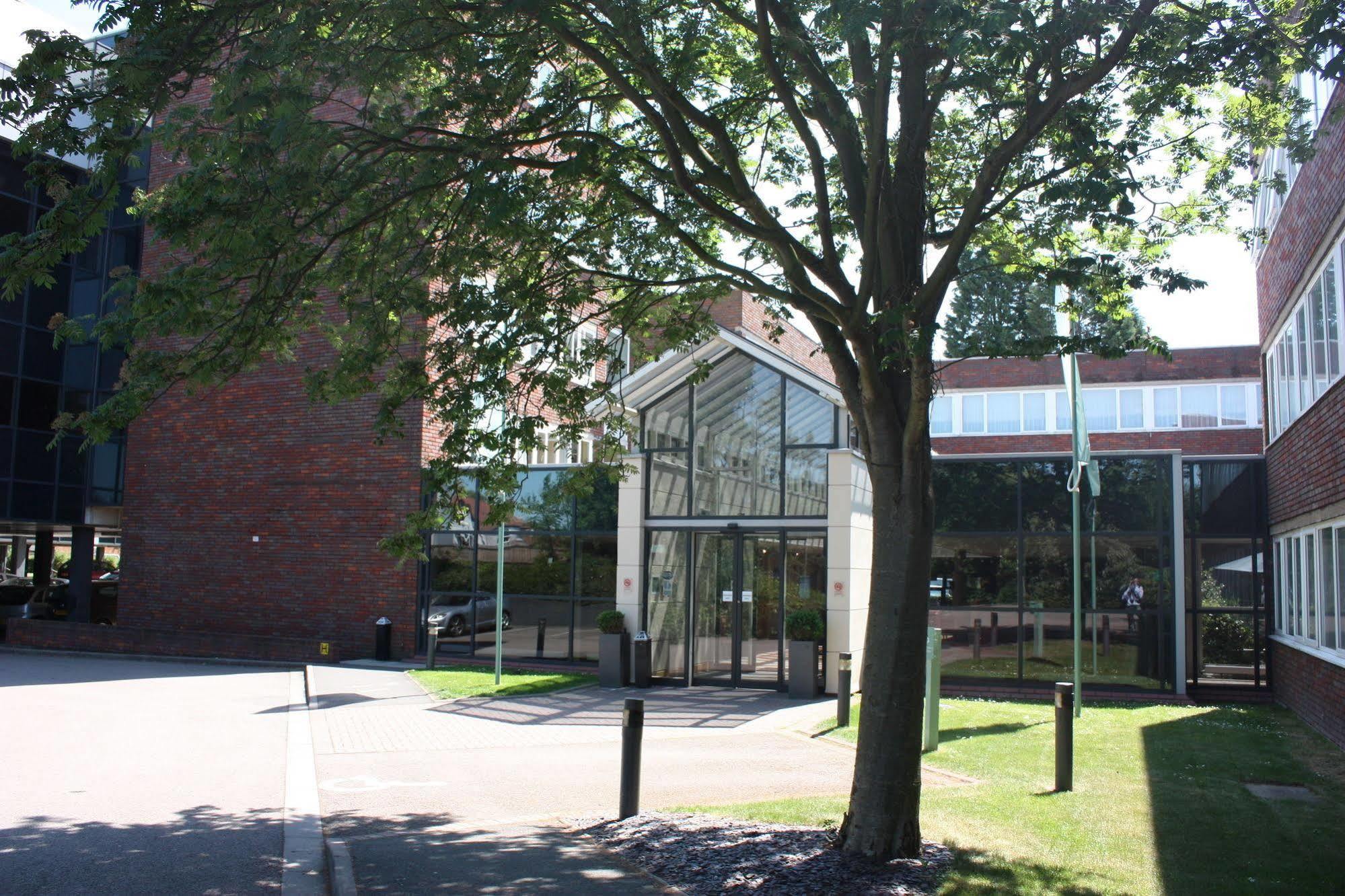 Harben House Hotel Newport Pagnell Exterior foto